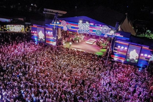 Testagem deixa de ser exigida para shows e eventos em Pernambuco