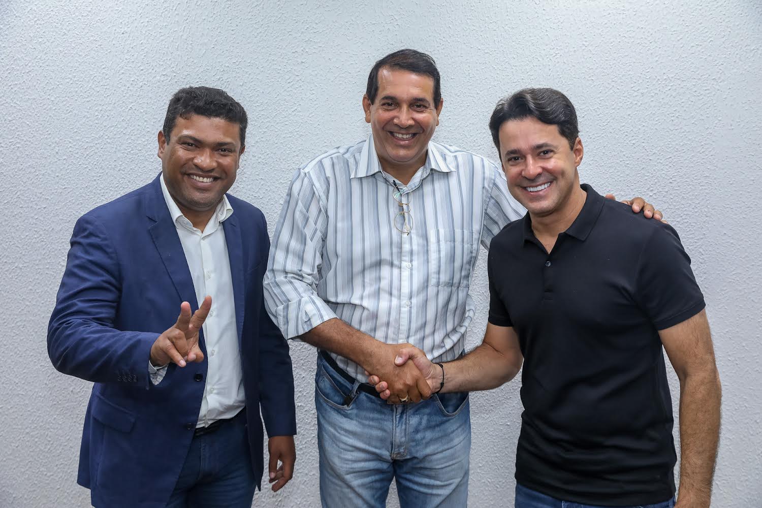 Anderson Ferreira filia Coronel Souza Filho ao PL