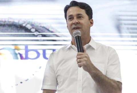 Anderson Ferreira apresenta slogan de pré-campanha