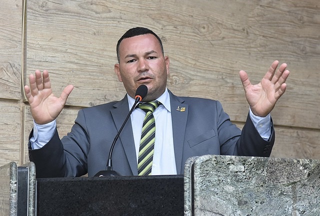 Cabo Cardoso tem nome lembrado para disputar eleição