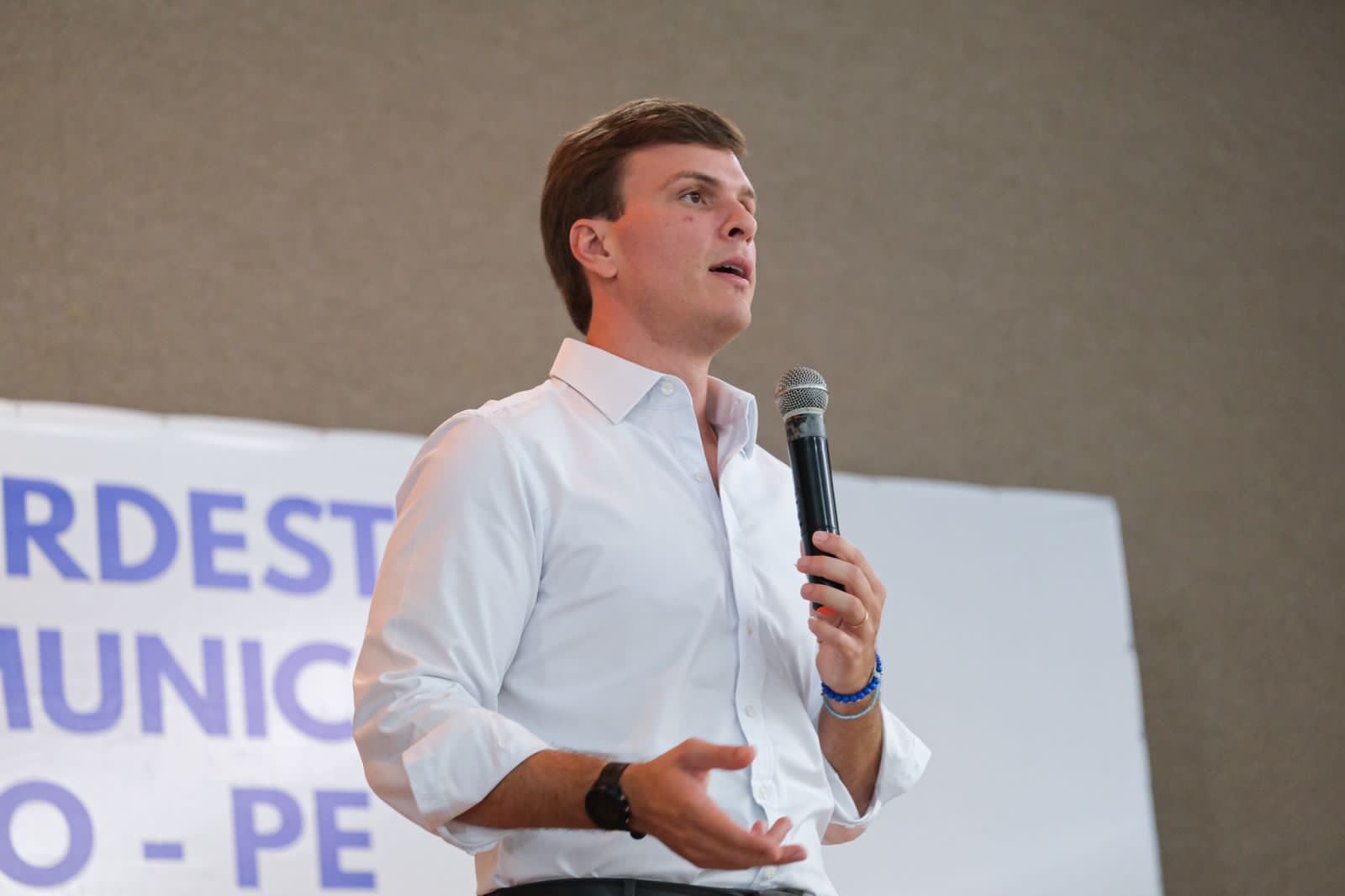 Miguel será o primeiro a renunciar