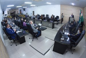 Tropa de choque de Raquel é acionada para defender o governo