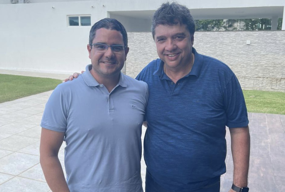 Guilherme Uchoa Jr reforça palanque no Sertão 