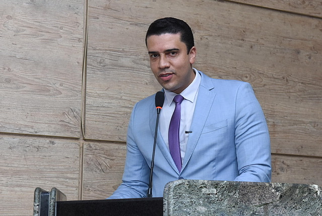 Cenário Político: o prazo de Rodrigo Pinheiro