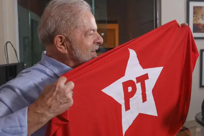 Cenário Político: falas de Lula se voltam contra o petista