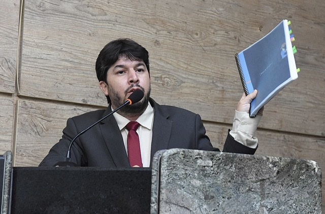 Fagner diz que história do Mercado de Farinha foi desrespeitada