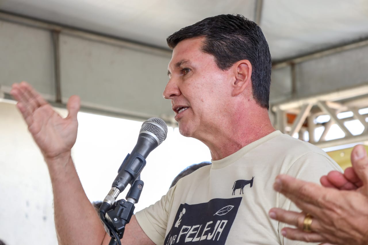 Simão lança programa ‘Água na Torneira’ para a área rural