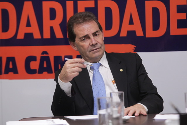 Cenário Político: Paulinho tenta se valorizar junto ao PT