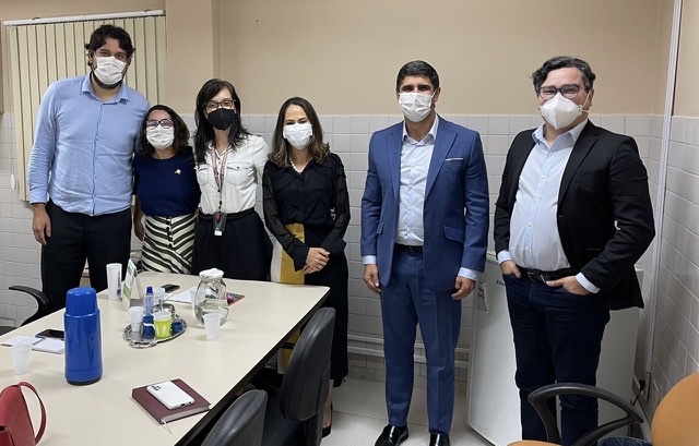 Lessa articula Cica e Delegacia da Criança em Caruaru