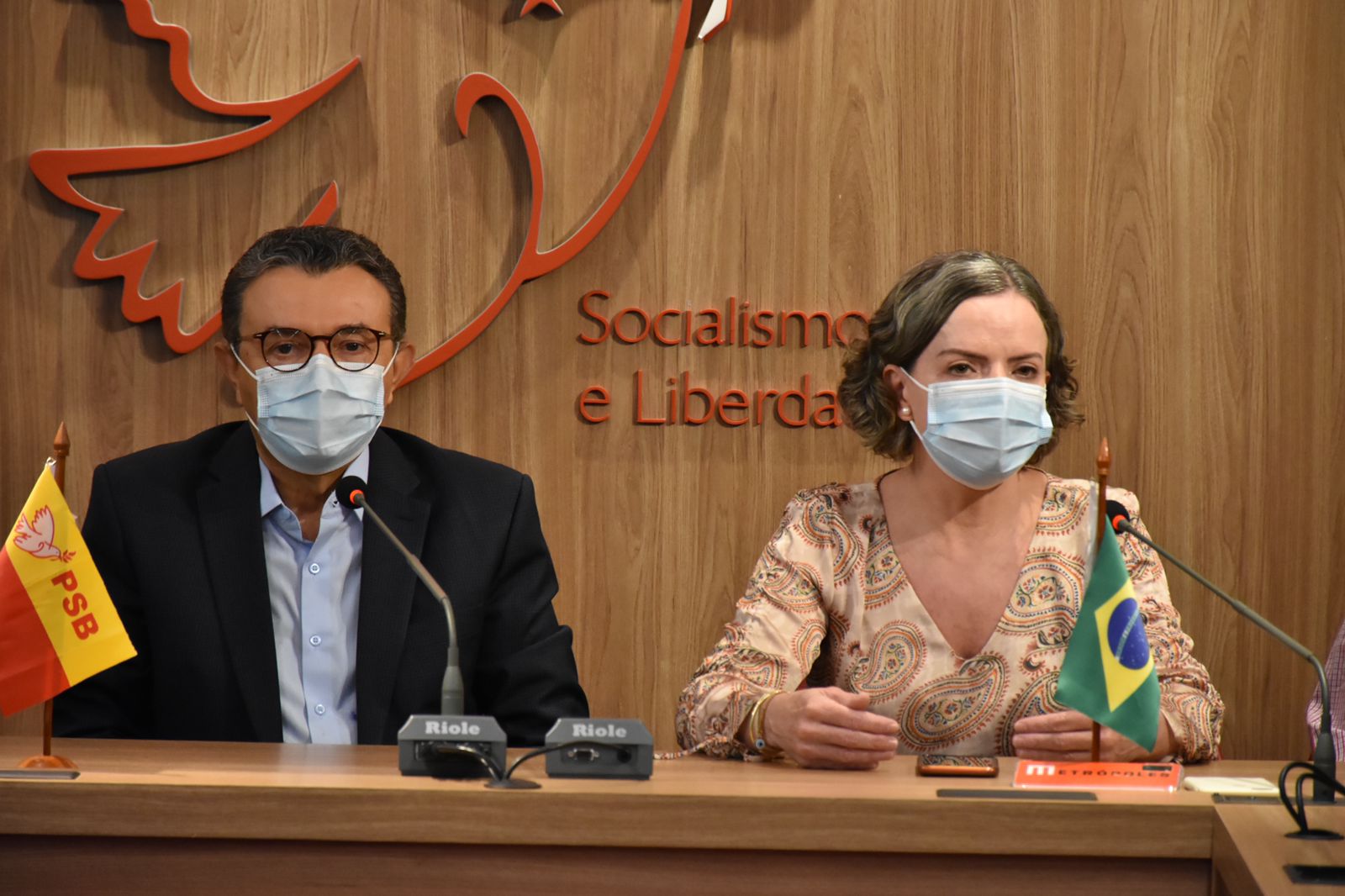 PT e PSB se reúnem para oficializar chapa Lula-Alckmin