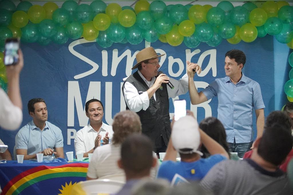 Anderson e Gilson recebem novos apoios na Litoral Sul