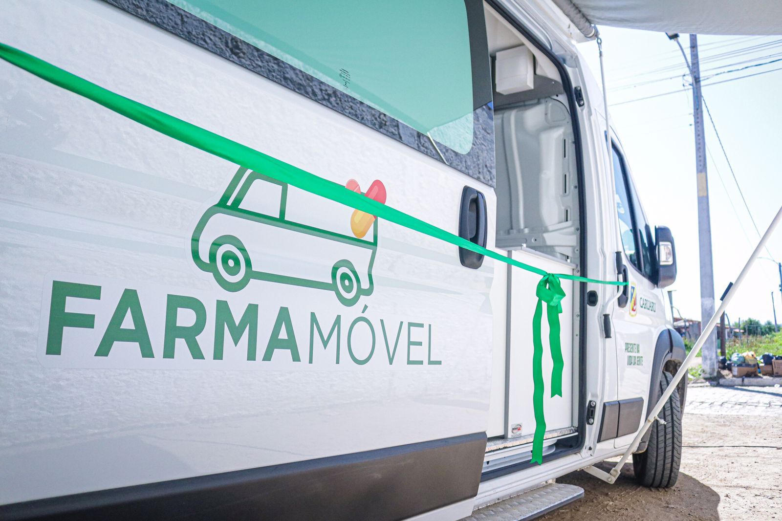 Farmamóvel é entregue em Caruaru