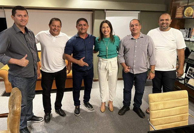 Raquel Lyra recebe apoio de vereadores de Aliança 