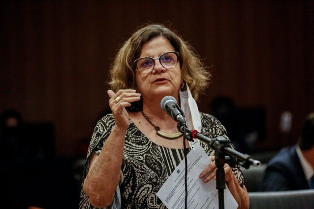 Teresa Leitão volta a negar possibilidade de disputar vice 