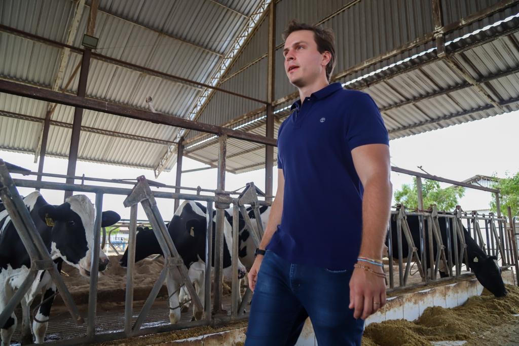 Miguel defende capacitação técnica e crédito a produtores de leite