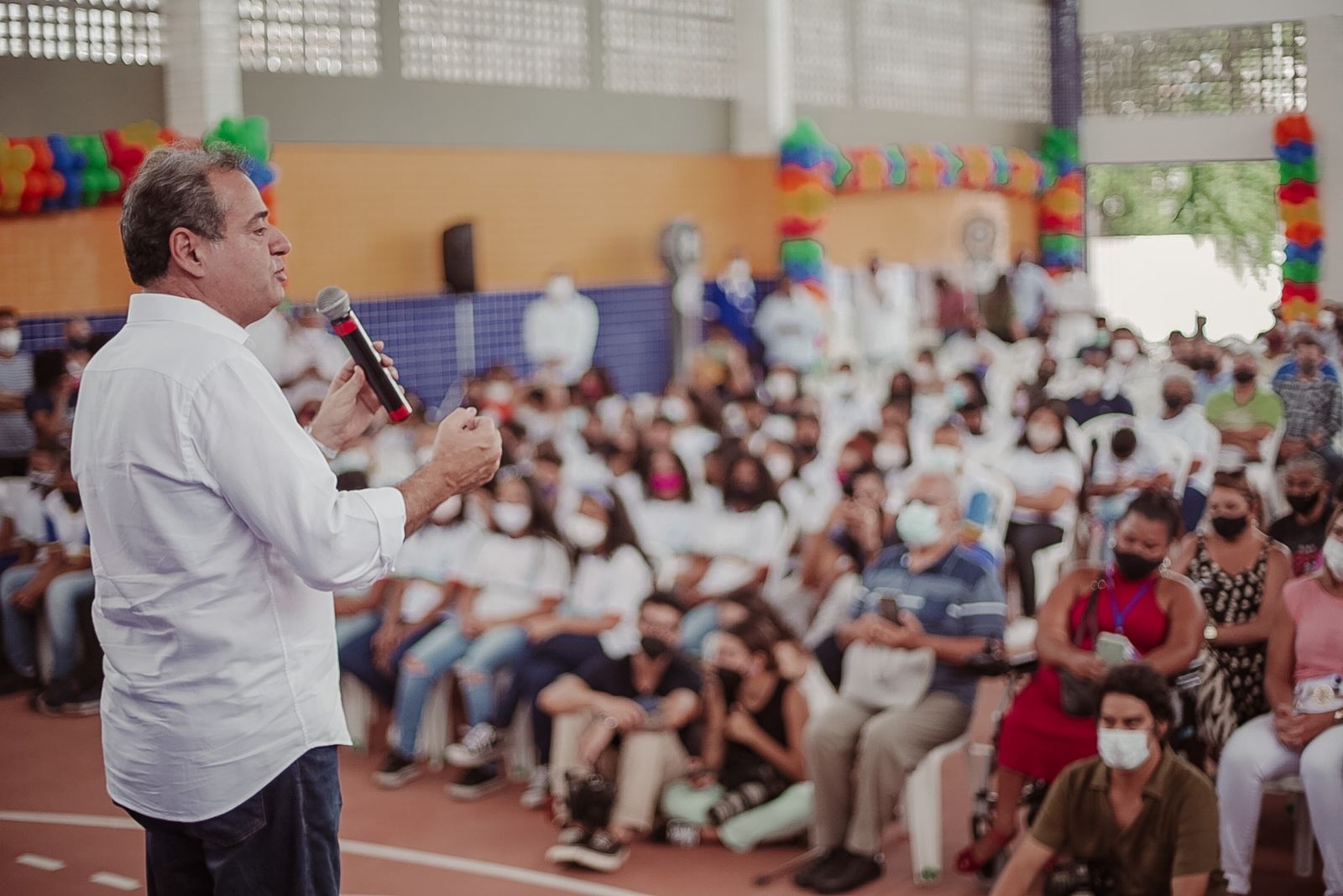 Danilo enaltece entrega da maior escola pública do Recife