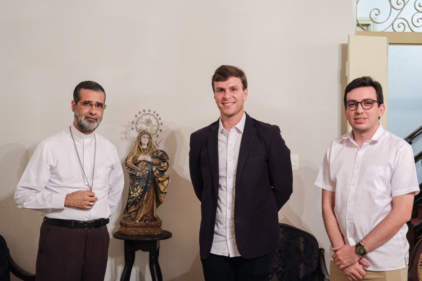 Miguel Coelho é recebido pelo bispo de Caruaru, Dom Ruy