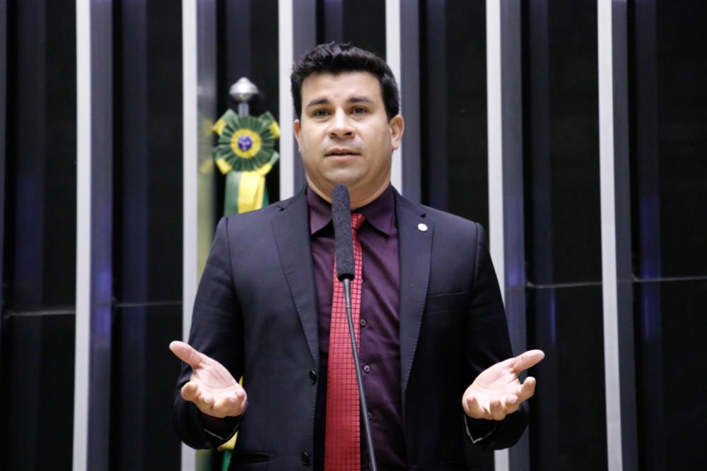PT-PE deve indicar Carlos Veras para o Senado 