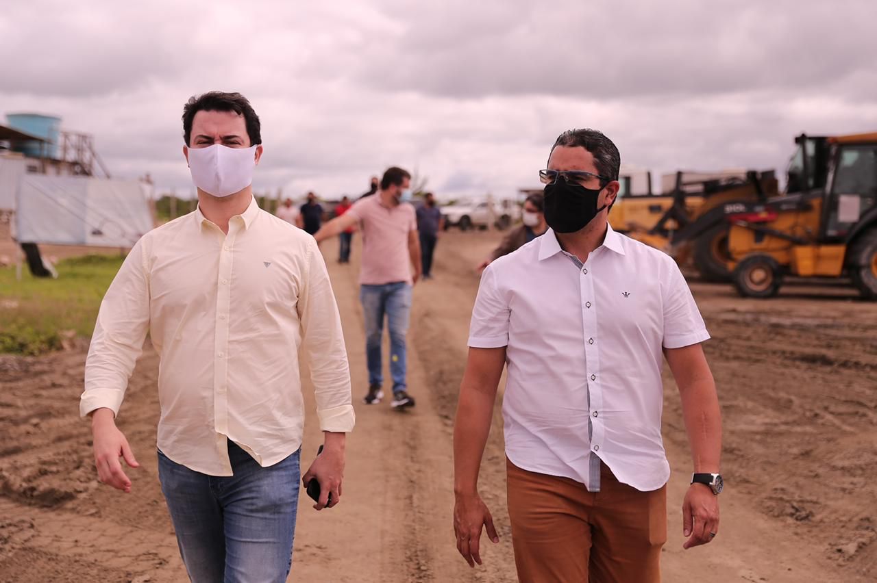 Siqueirinha sai estadual e dobra com Clodoaldo Magalhães