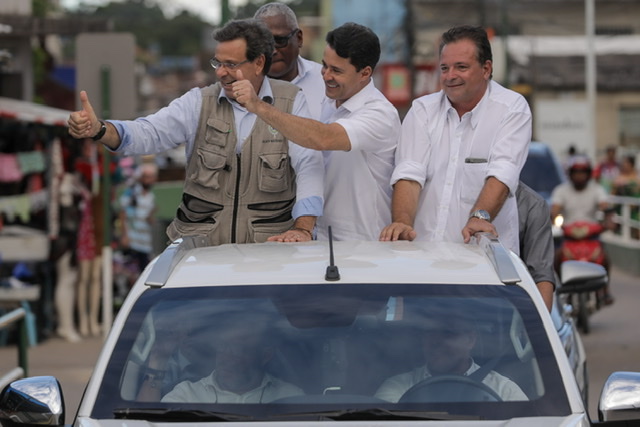 Anderson e Gilson recebem apoio do prefeito de Barreiros
