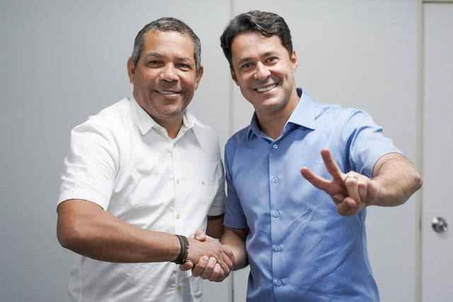 Anderson e Keko do Armazém alinham agendas no Cabo