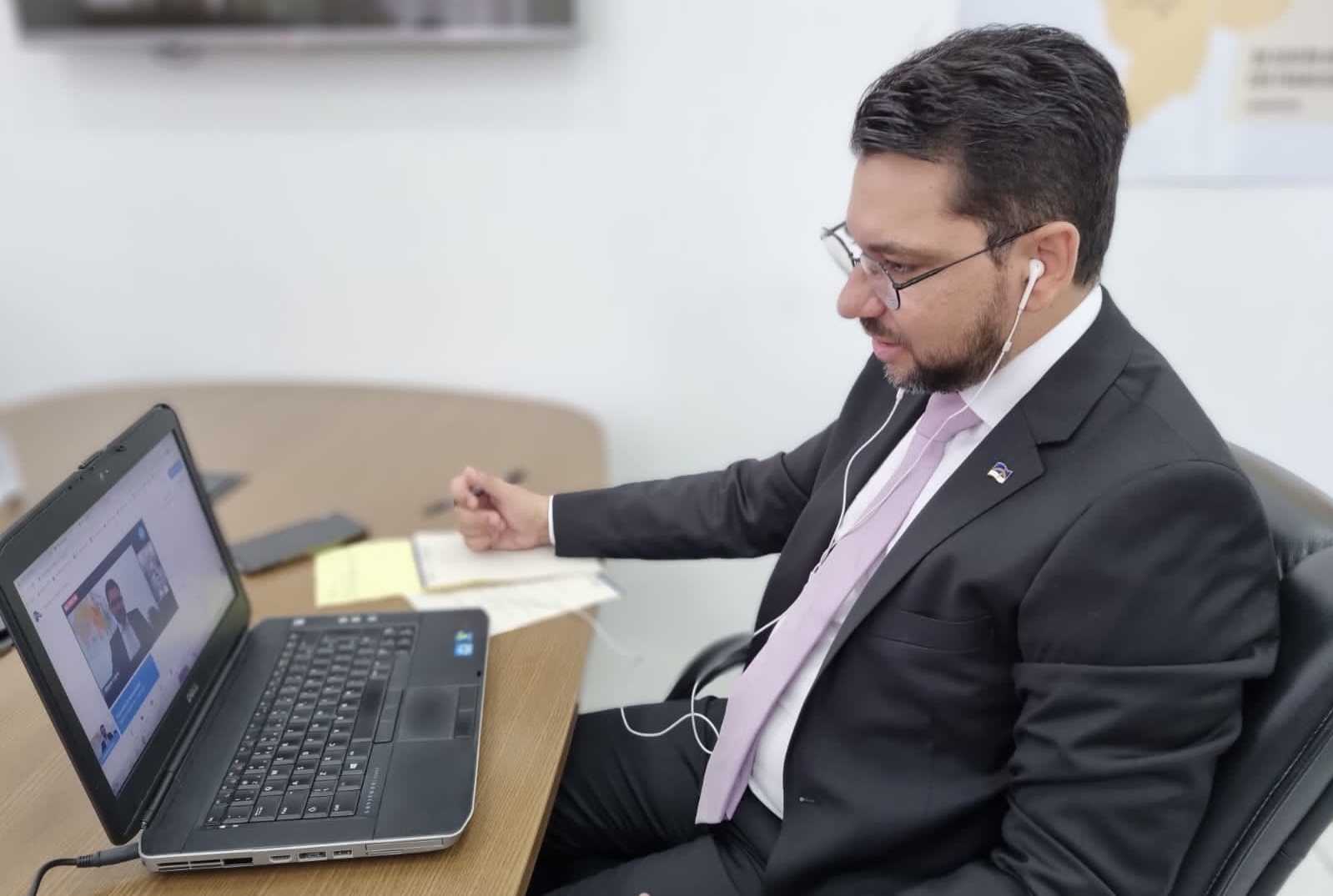 Alberes: “Pernambuco está se transformando num canteiro de obras”