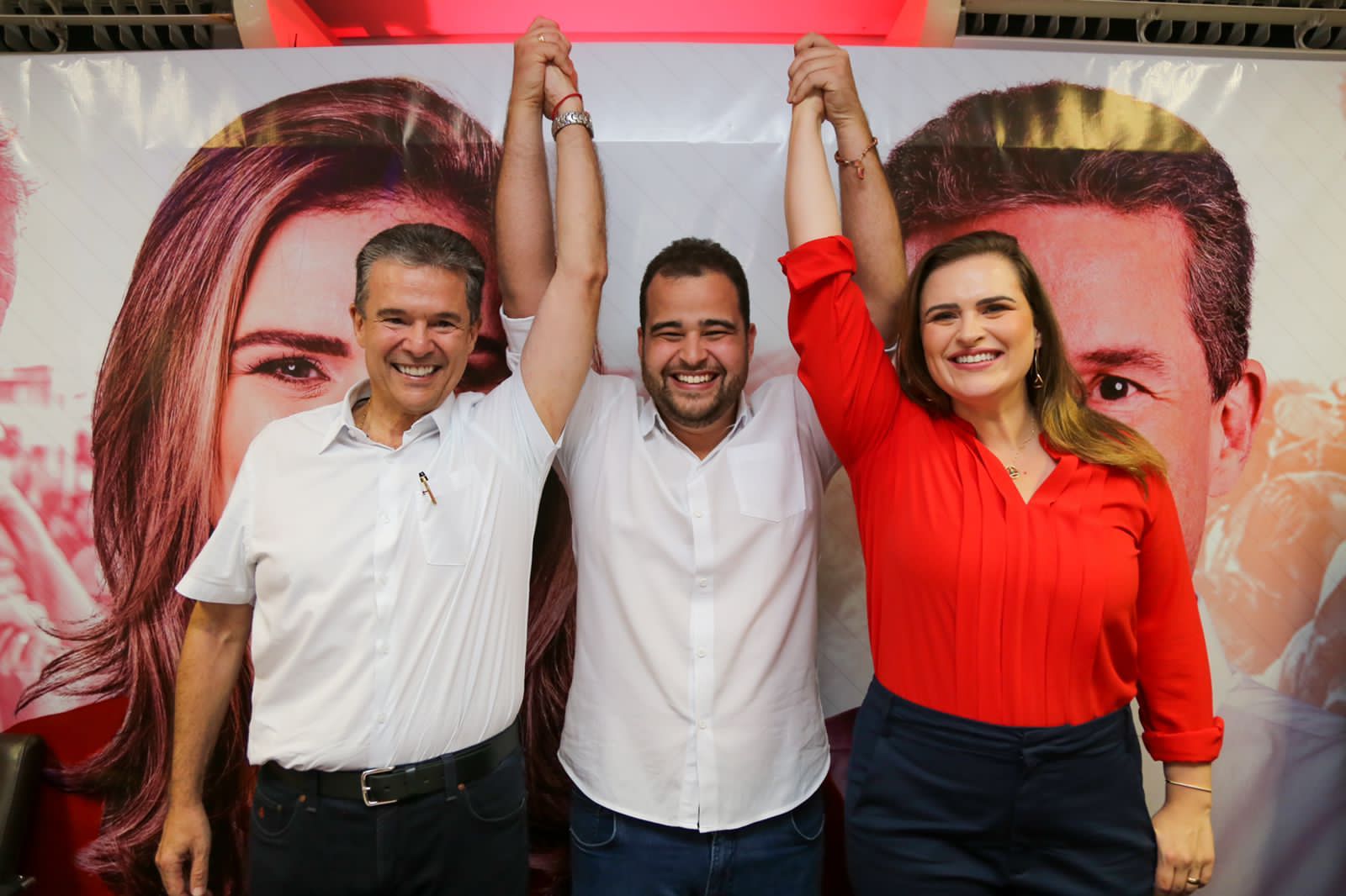 Julio Lossio Filho celebra aliança entre Marília e André
