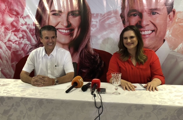 Marília anuncia André como pré-candidato ao Senado