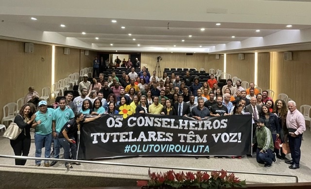 Lessa se une aos conselheiros tutelares na luta pelo Piso Nacional 