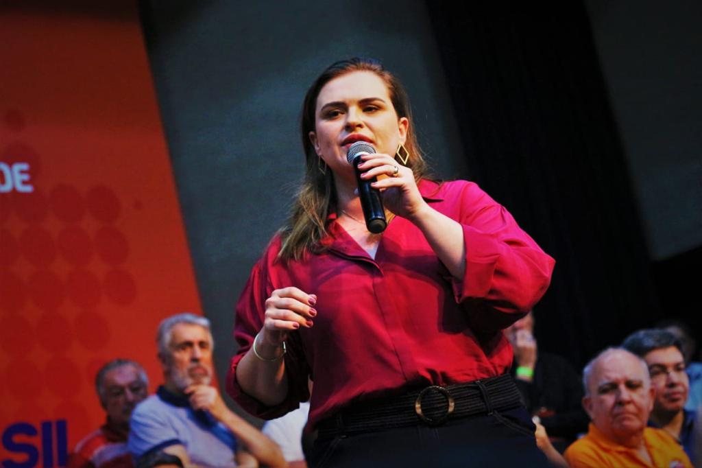 Marília Arraes diz que o PSB chantageia Lula