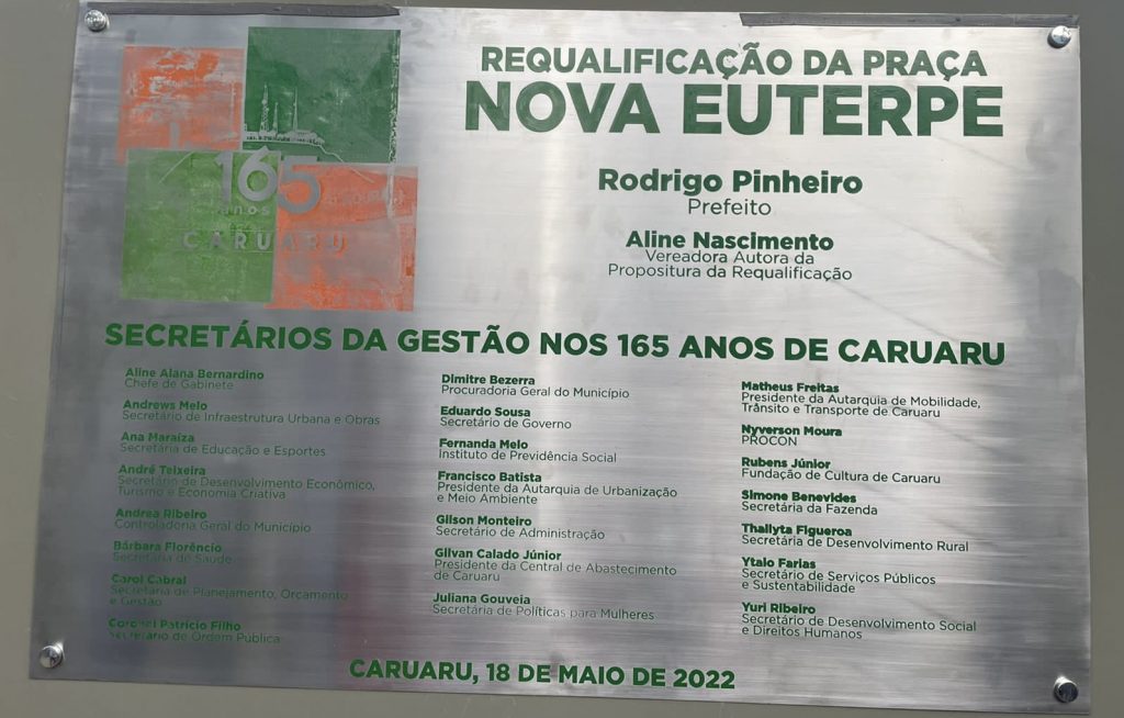 Vereadores de Caruaru agora contam com nome em placas