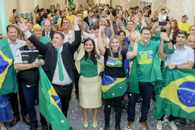 Frente Pró-Bolsonaro elabora documento com propostas