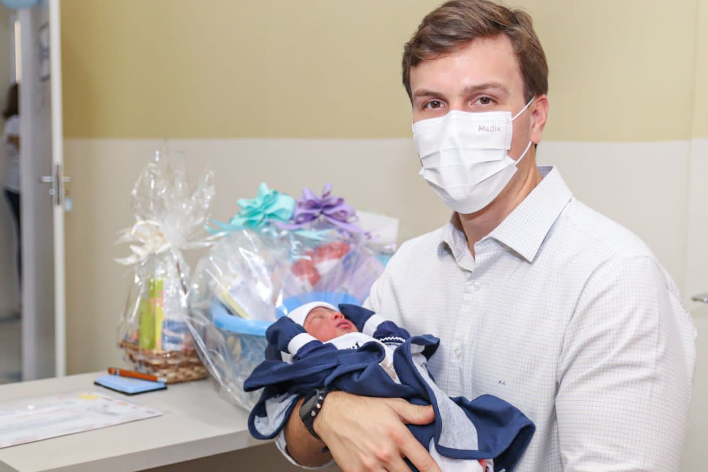 Miguel propõe criação de maternidades em 8 regiões