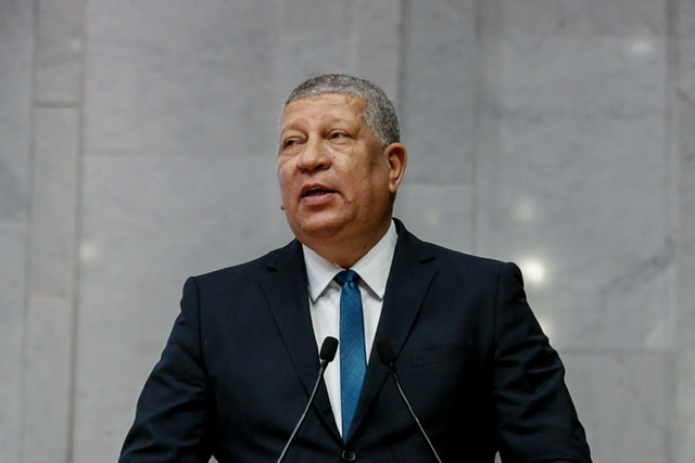 Lei veta festa no município que decretar calamidade pública