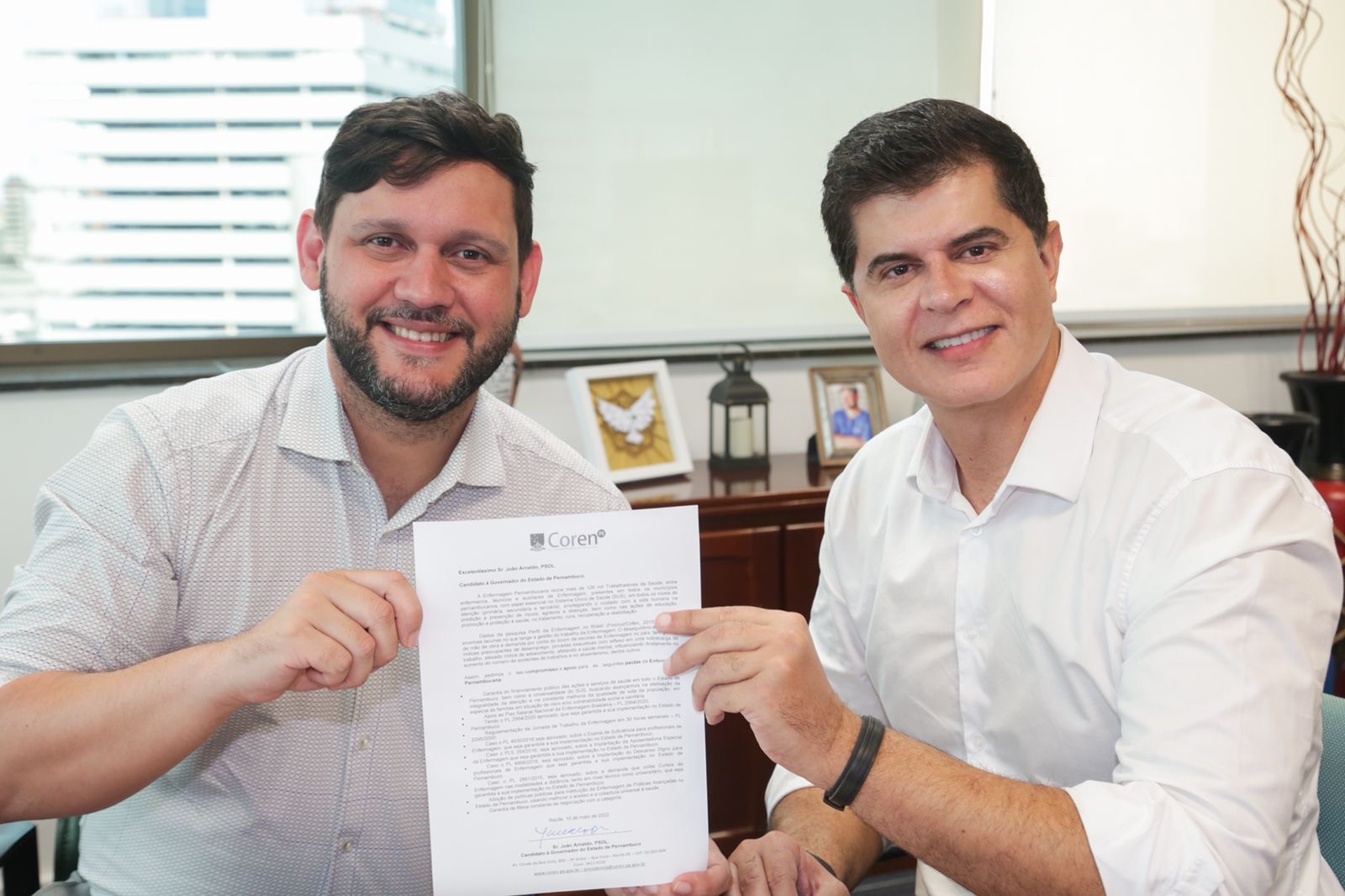 João Arnaldo propõe concurso público para enfermeiros