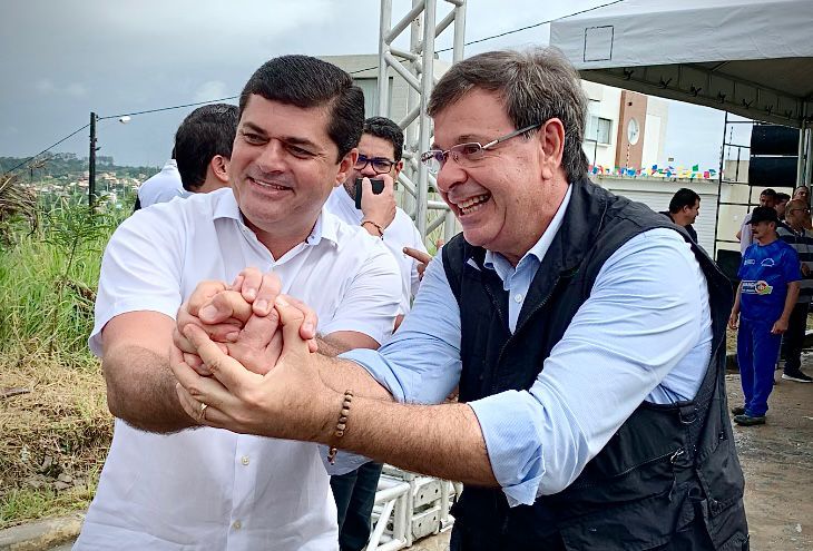 Gilson Machado recebe apoio do prefeito de Chã Grande