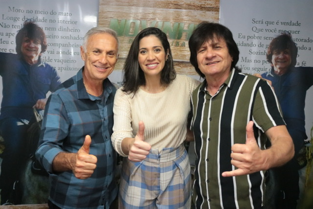 Iza Arruda marca presença no São João de Vitória 