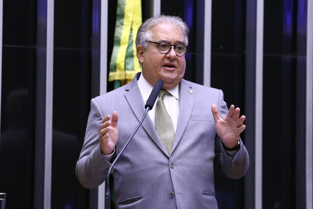 Augusto Coutinho vai mobilizar bancada por implantação de adutora