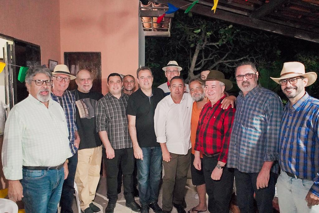 Danilo prestigia o São João de Gravatá 