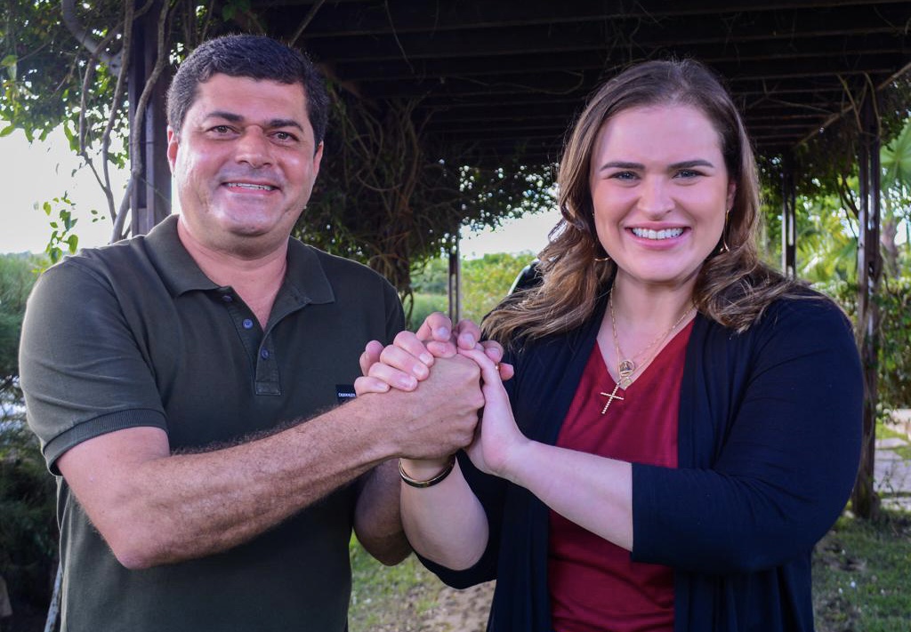 Marília e Sebá recebem apoio do prefeito de Chã Grande