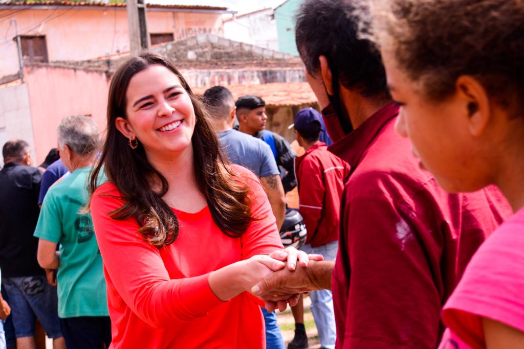 Maria Arraes realiza importante agenda política em Araripina