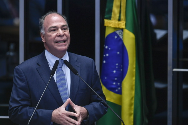 Senado aprova relatório de FBC sobre limite para o ICMS