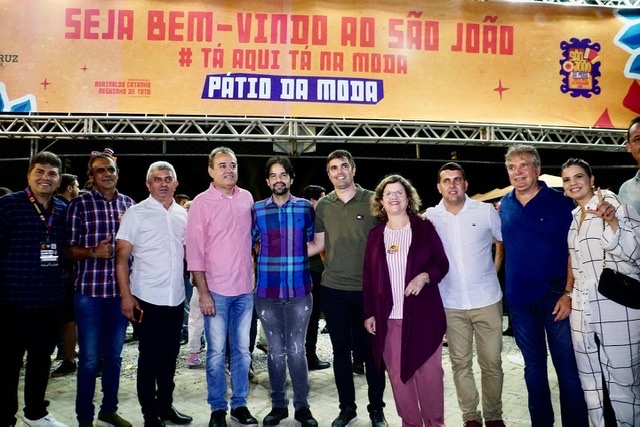 Diogo Moraes mostra força em recepção a Danilo e Teresa