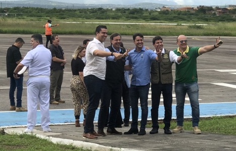 Rodrigo Pinheiro recebe Jair Bolsonaro em Caruaru