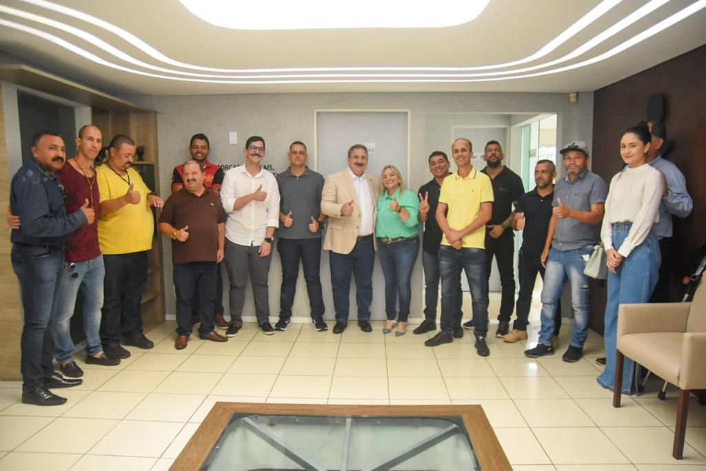 Eriberto Medeiros e Eriberto Filho avançam com apoios em Caruaru