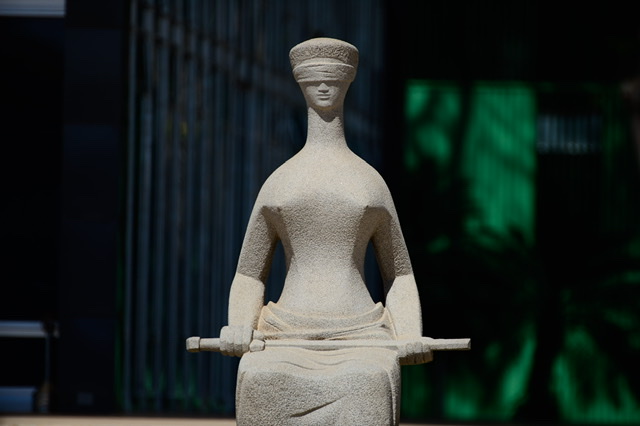 Governadores acionam STF contra lei que limita cobrança de ICMS