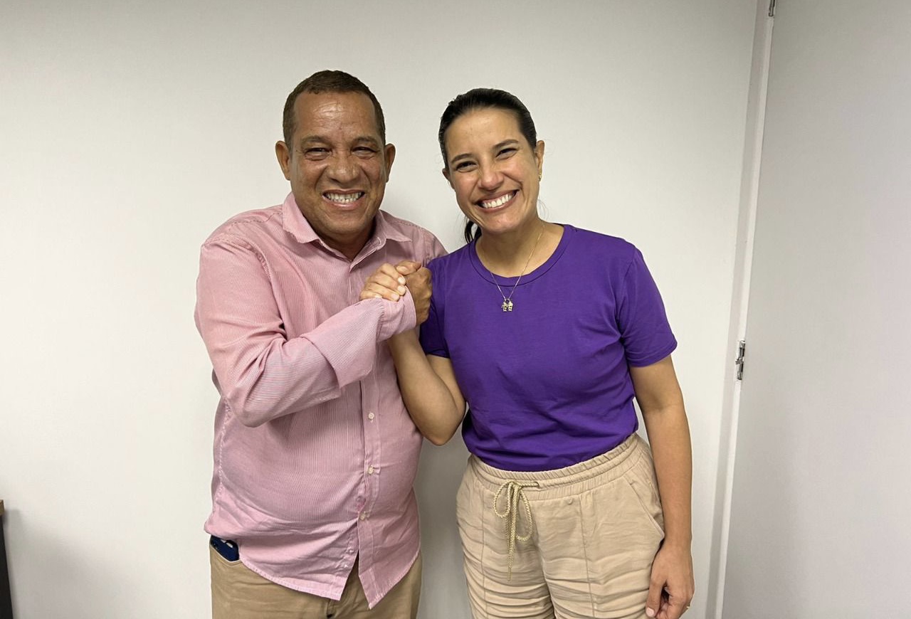 Vereador de Olinda reforça palanque de Raquel Lyra