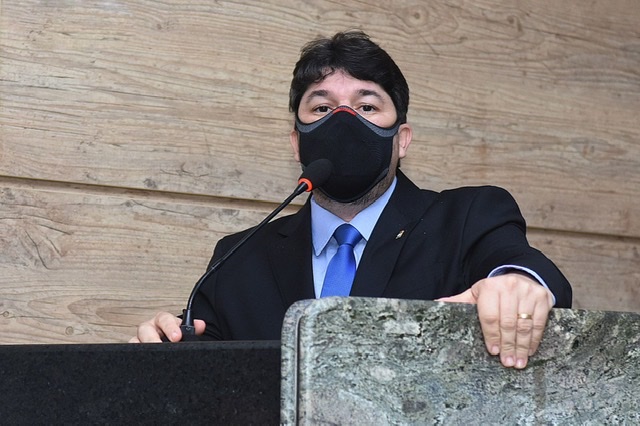 Fagner Fernandes repudia afirmação de Daniel Coelho