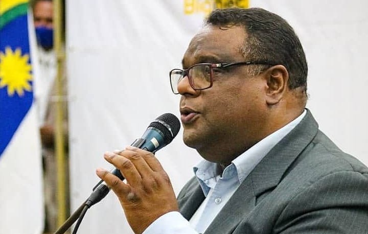 Esteves Jacinto apresenta propostas para agentes de segurança