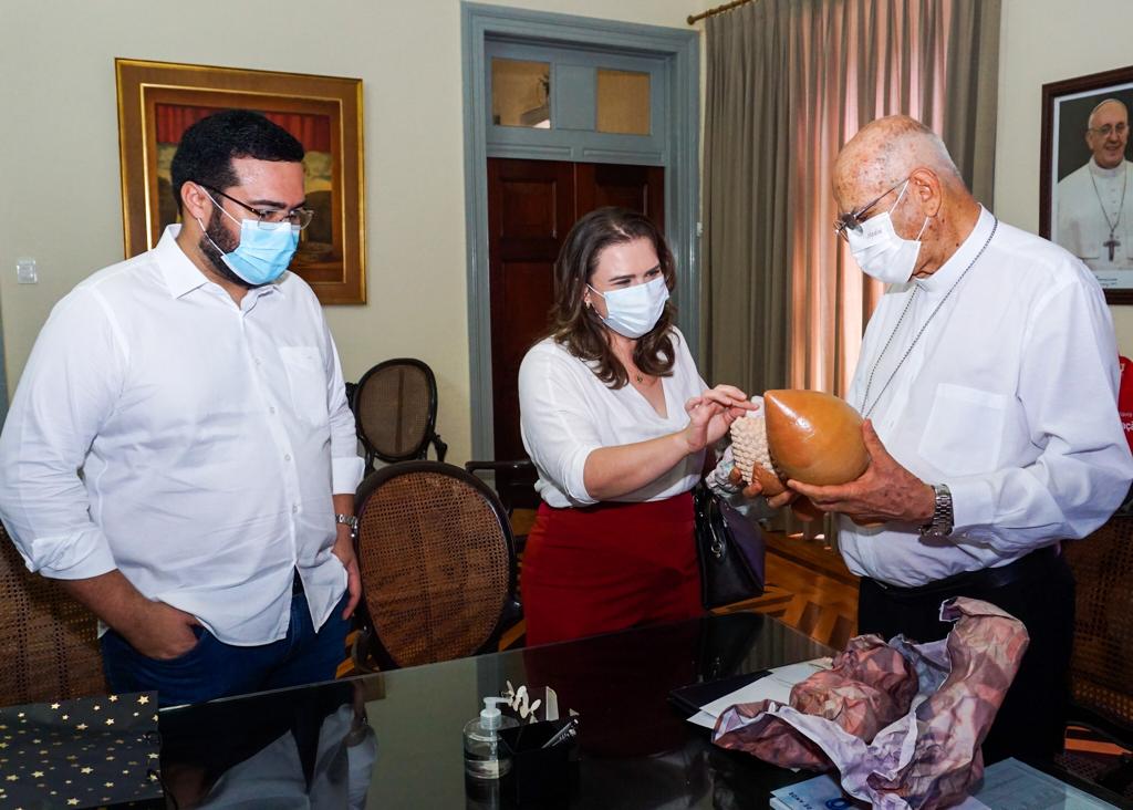 Marília Arraes visita Dom Fernando Saburido